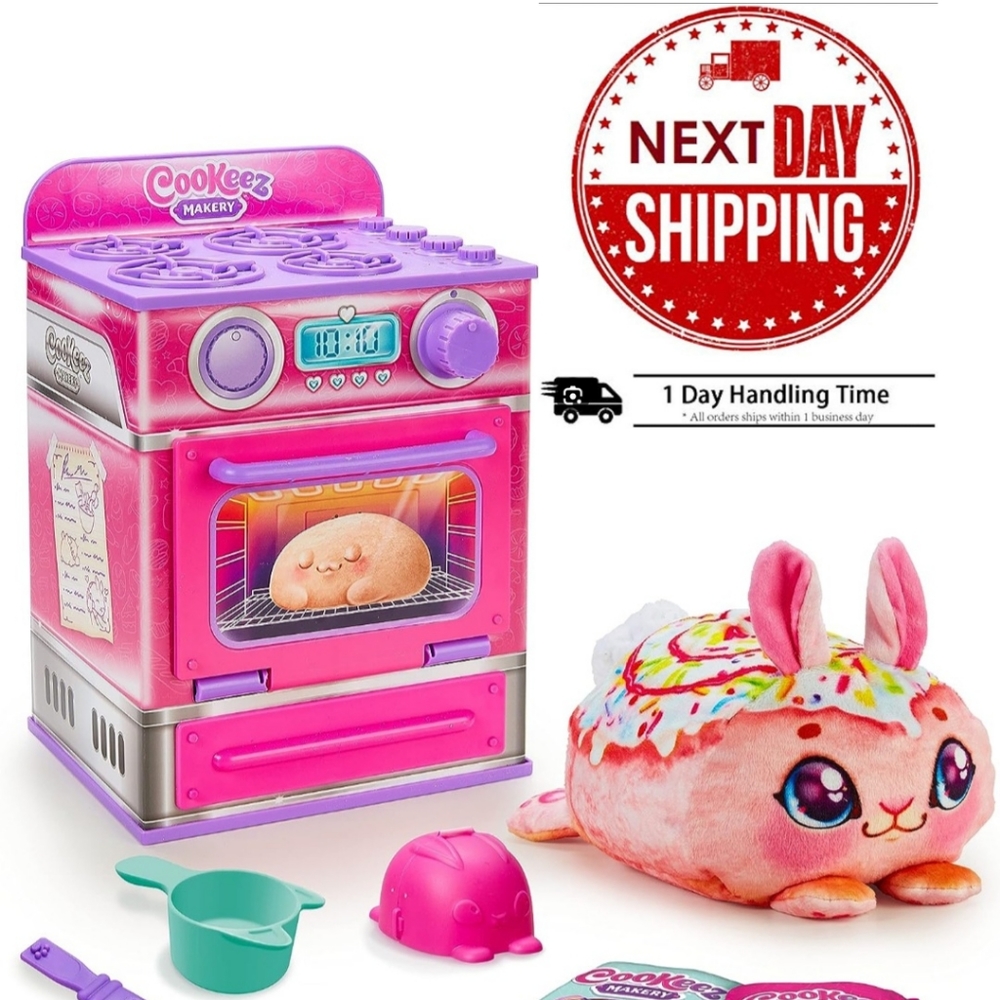 Cookez Makery Cinnamon Treatz Pink Oven, Scented, Interactive Plush.
